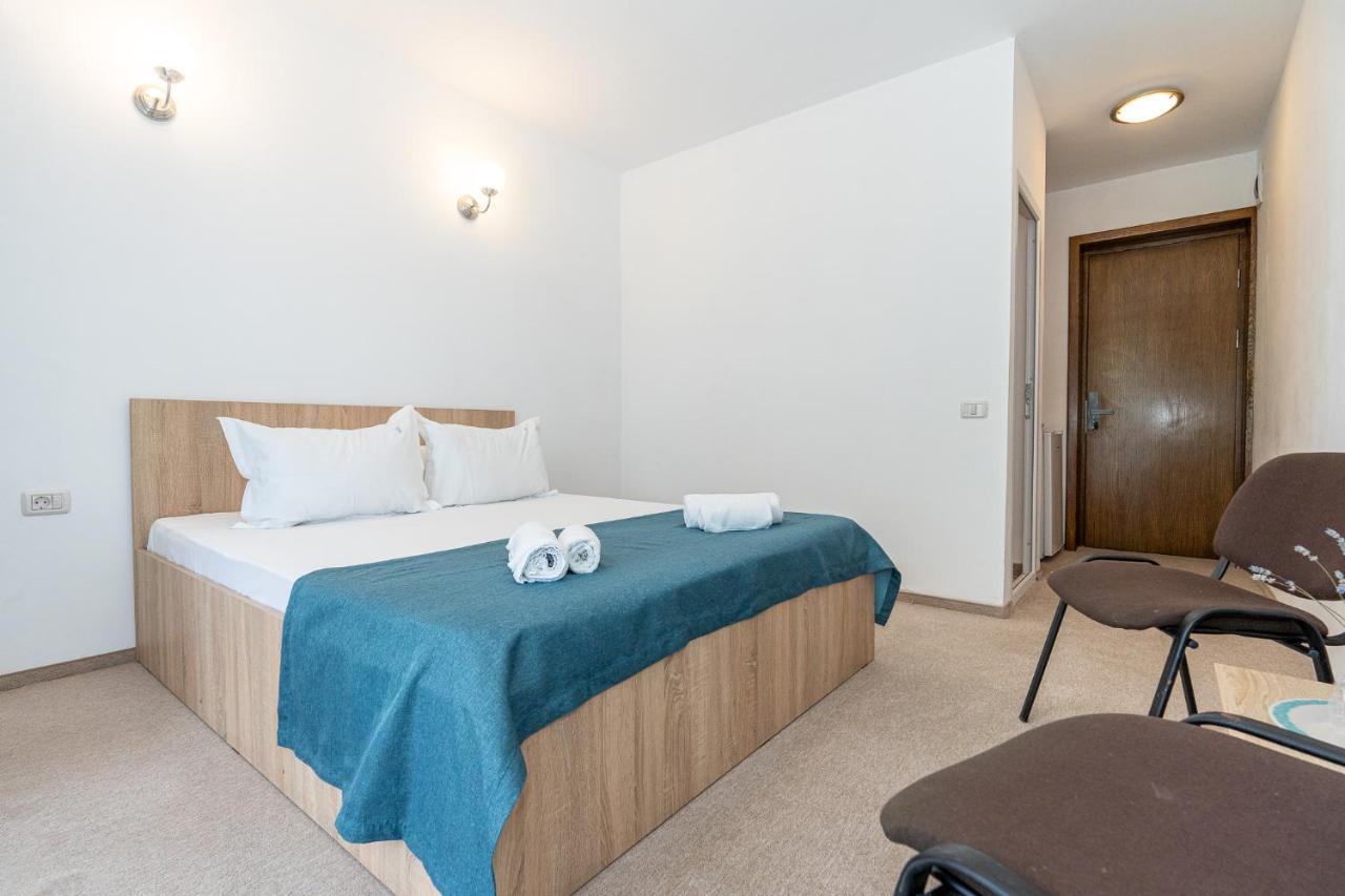 Hotel Irina Венус Екстер'єр фото