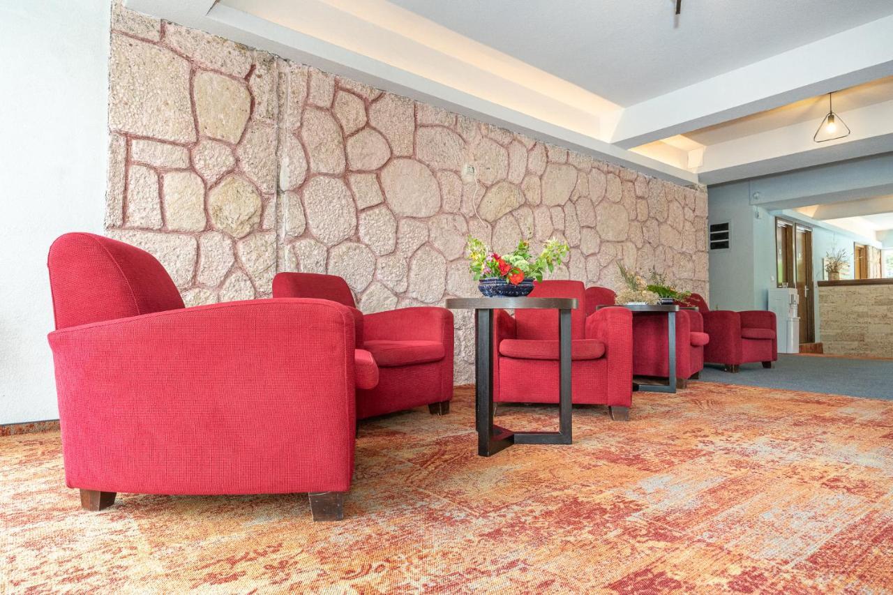 Hotel Irina Венус Екстер'єр фото