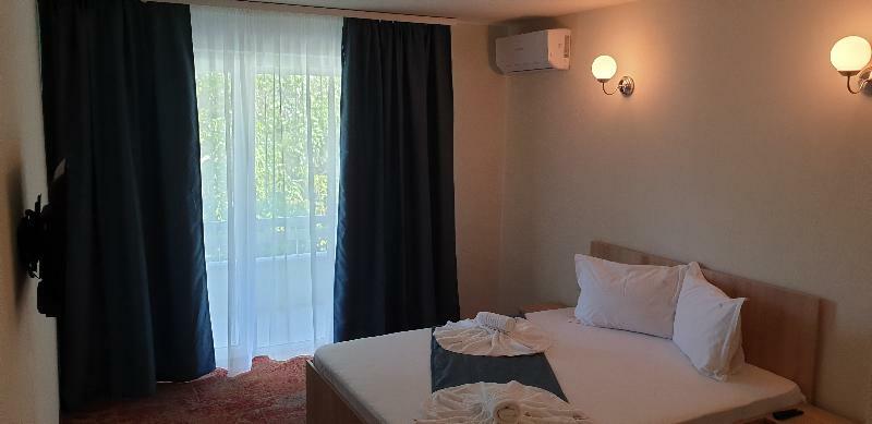 Hotel Irina Венус Екстер'єр фото
